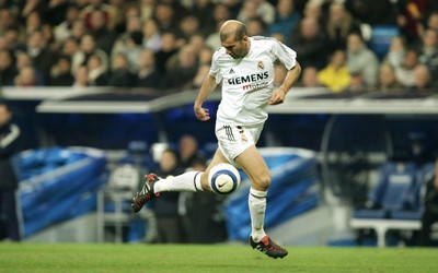 乐竞体育快讯-佩德里已成巴萨灵魂人物不可或缺